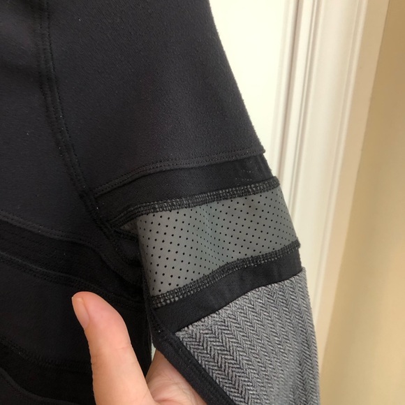 Ivivva by Lululemon girl’s sweater/jacket 🍋 - Picture 9 of 12